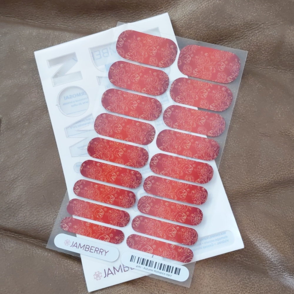 Jamberry nail wraps Autumn Romance gorgeous!